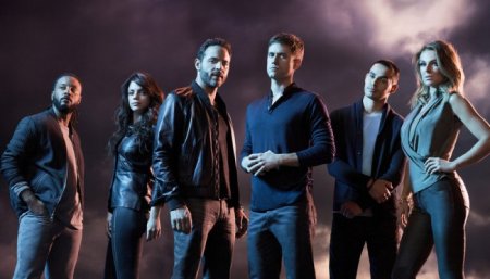 Когда выйдет 3 сезон сериала Грейсленд?